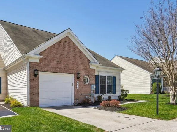 825 Horseshoe Ln #183, Taneytown, MD 21787
