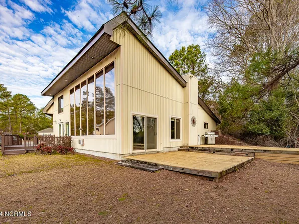 812 Navidad Bank Court, New Bern, NC 28560