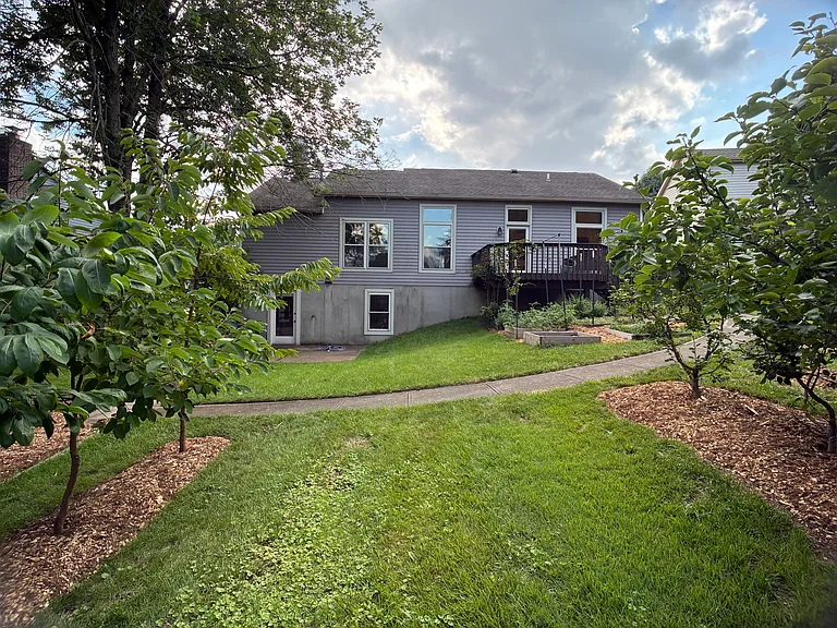 6400 Belmont Park Ct — Photo 63