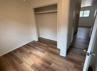 901 N Adams St #1-2, Hutchinson, KS 67501