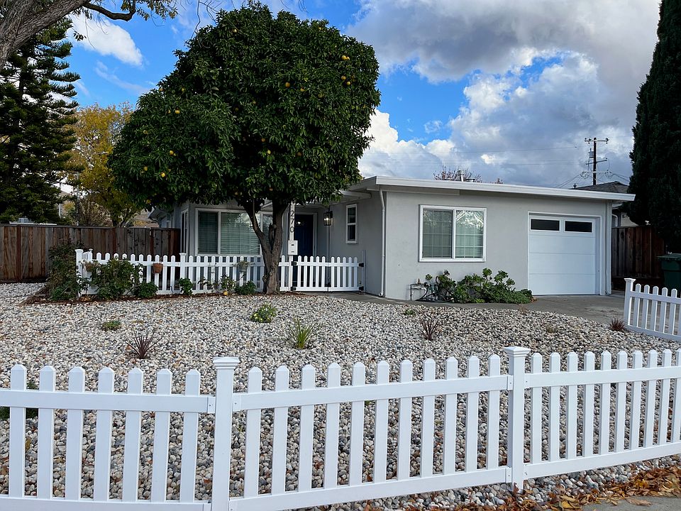 1st image of 270 Carnegie Dr