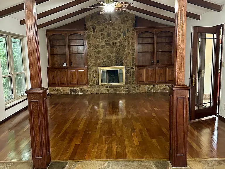 3608 Chatham Ct — Photo 16
