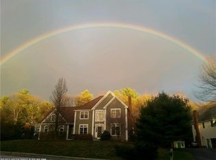 3 Surrey Ln, Falmouth, ME 04105