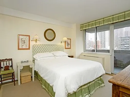 Sold by Corcoran | media 26