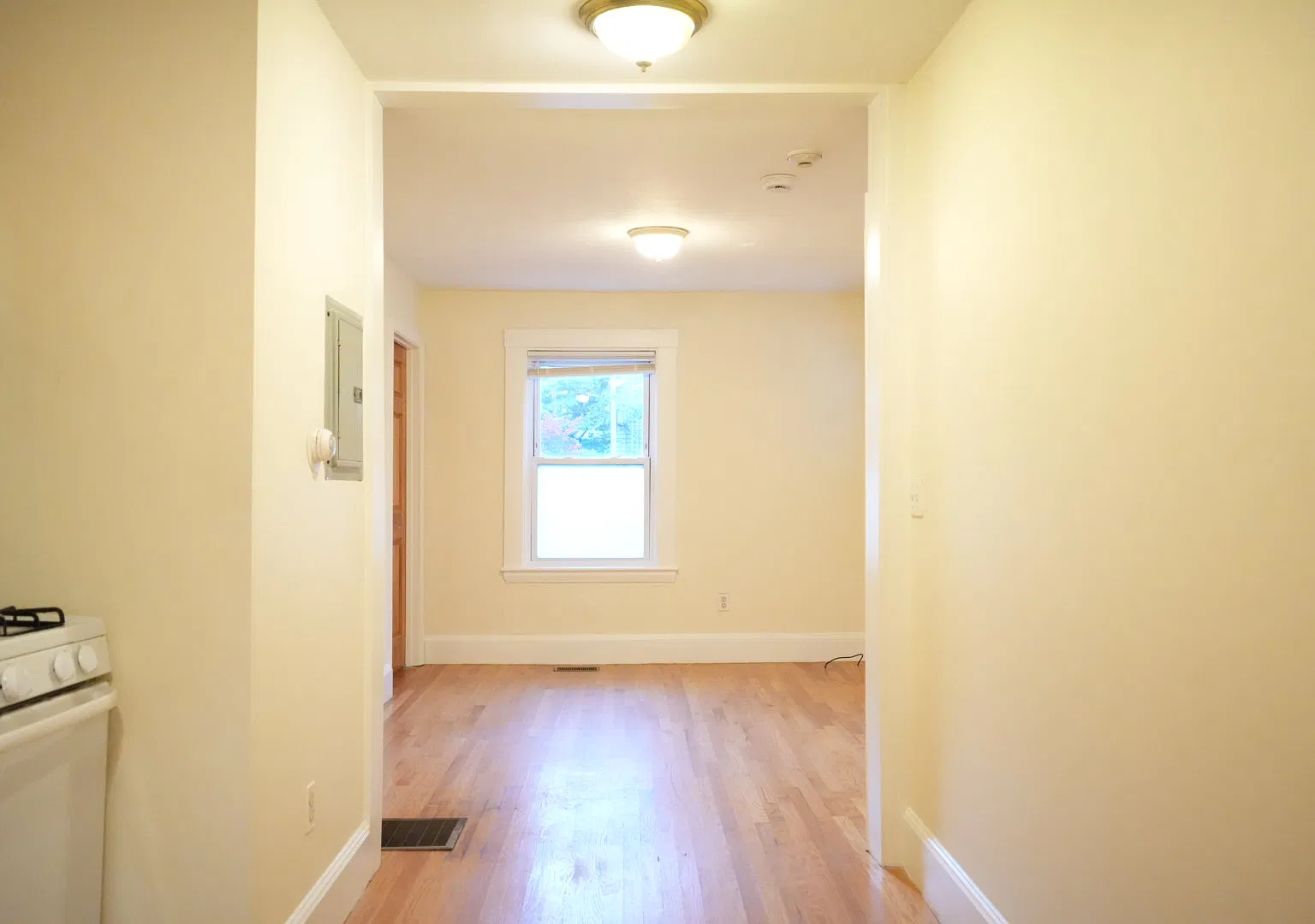2 bed, $2,600 — Photo 3