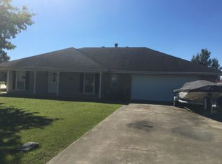500 Mary St, Iowa, LA 70647