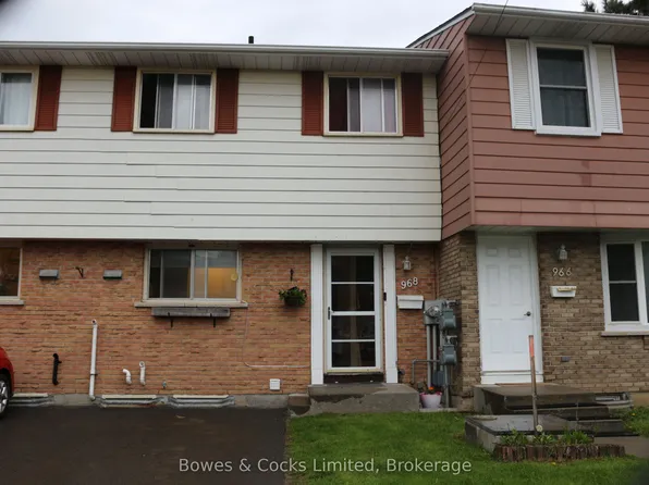 968 Oakview Ave, Kingston, ON K7M 6W8