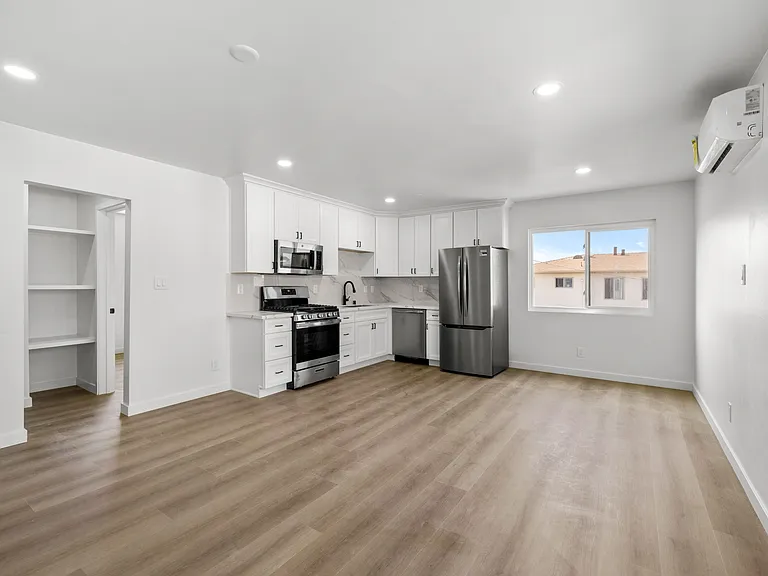 4471 Louisiana St #C — Photo 3