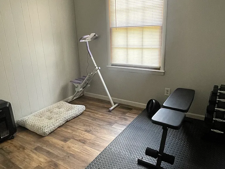 836 Mimosa Dr — Photo 8