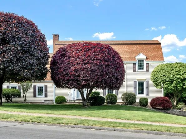 411 Hang Dog Lane, Wethersfield, CT 06109