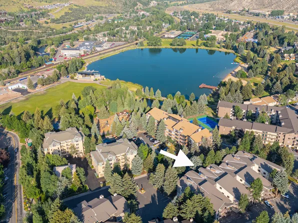 177 Lake St #4, Avon, CO 81620