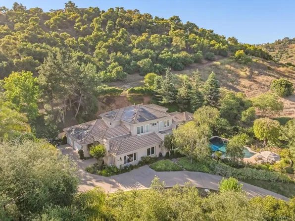 4014 Millagra Dr, Fallbrook, CA 92028