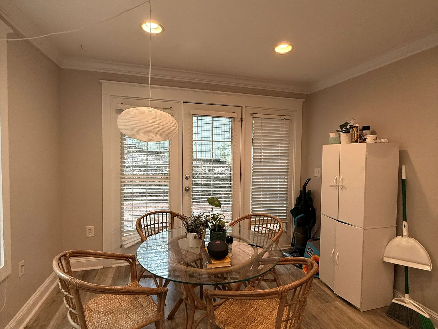 3 bed, 1406 sqft, $2,025 — Photo 3