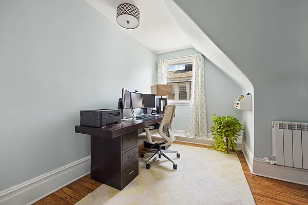 Sold by Compass | media 19