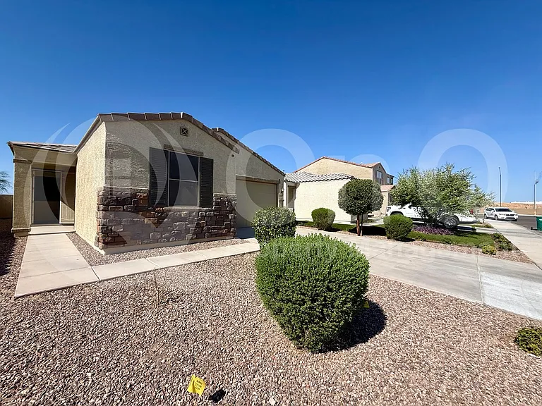 12332 W Belmont Ave — Photo 2