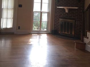 40 Wellington Rd, Ardmore, PA 19003