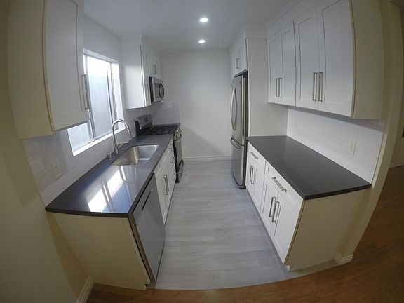 5th image of 7631 Norton Ave APT 10