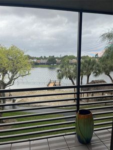 1101 Colony Point Cir APT 305, Pembroke Pines, FL, 33026
