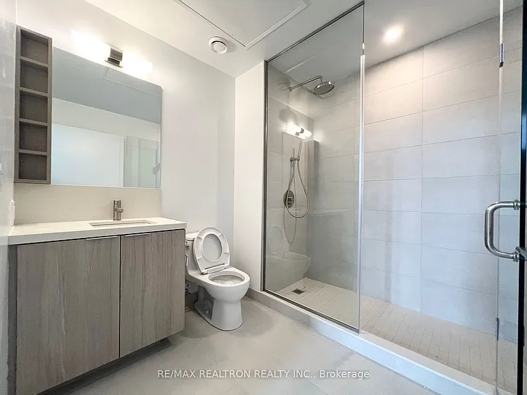 2020 Bathurst St #207 — Photo 22