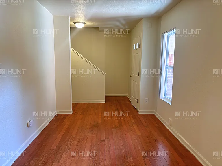 14 Northampton Dr — Photo 3