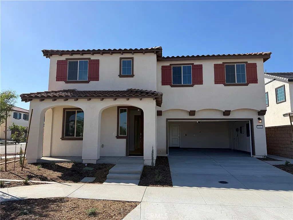 5 bed, 3008 sqft, $4,200 — Photo 2