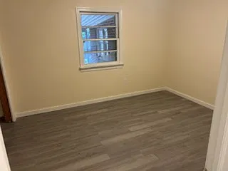 5825 Richmond Rd — Photo 4