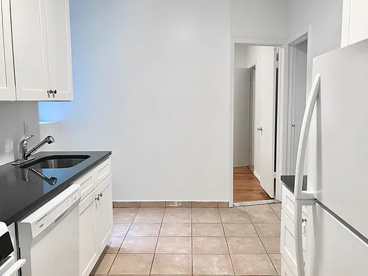 Rented by Corcoran | media 3