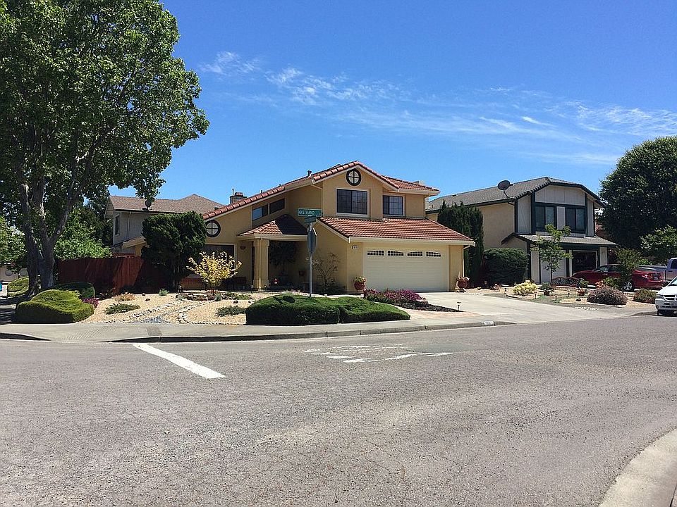 2nd image of 310 Strand Ct