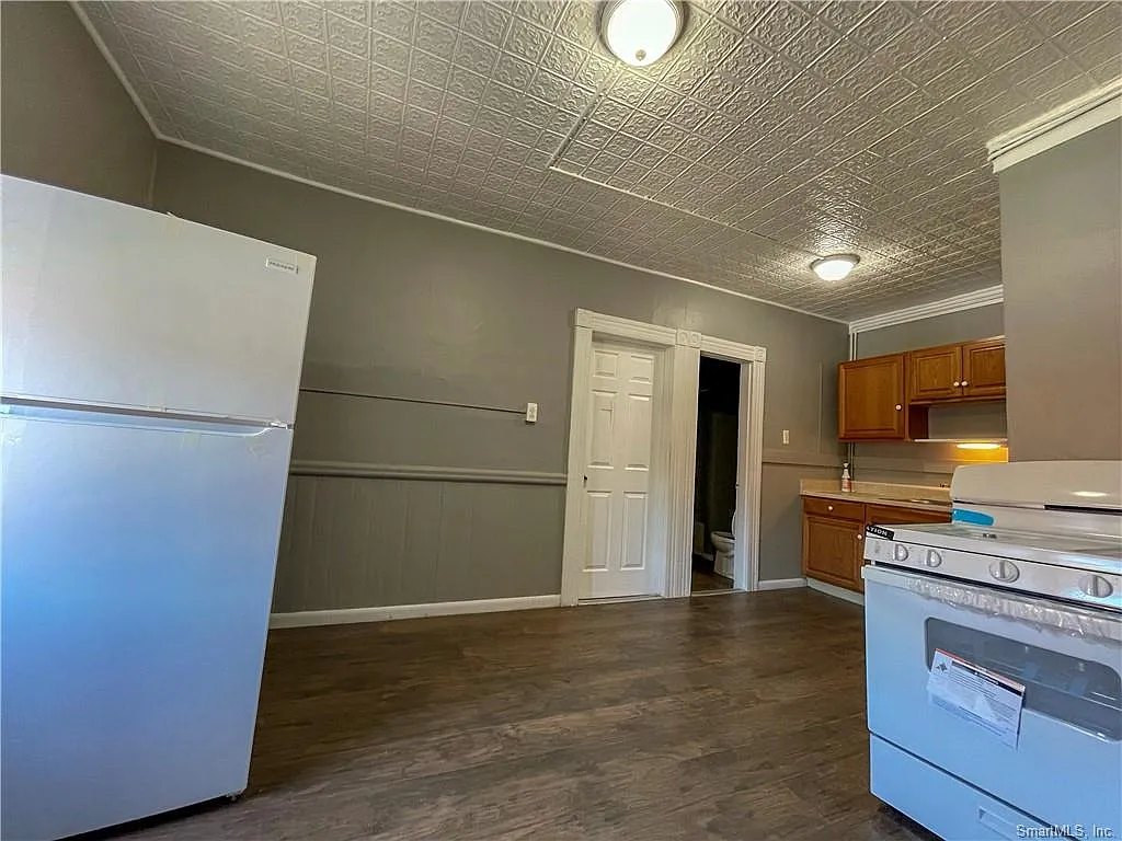 3 bed, 1100 sqft, $1,375 — Photo 4