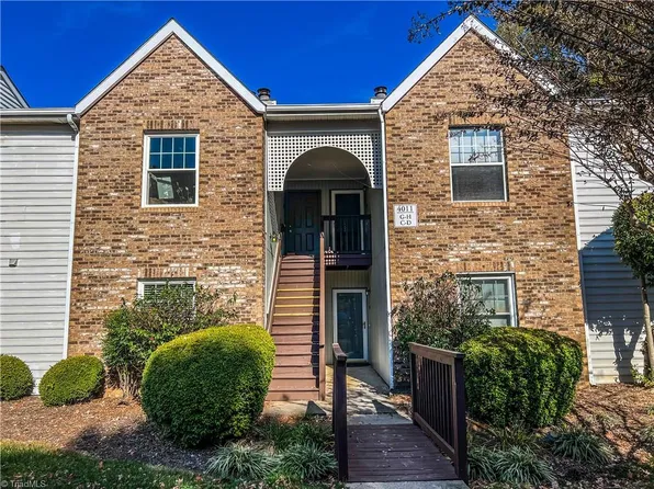 4011 Whirlaway Ct APT C, Clemmons, NC 27012