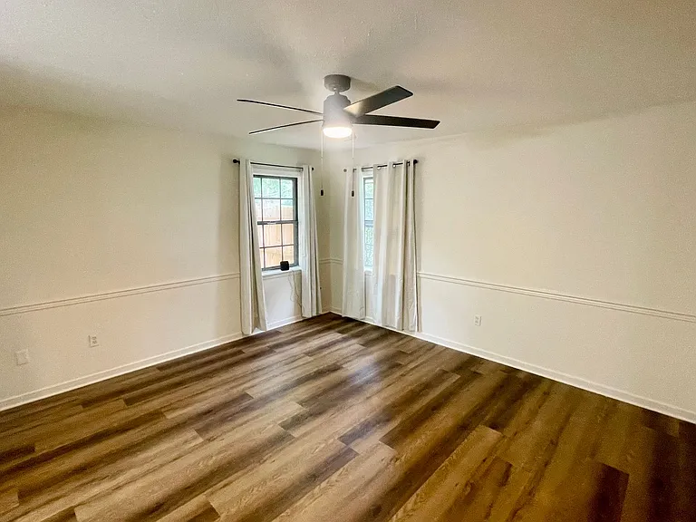 453 Pine Ridge Dr — Photo 11