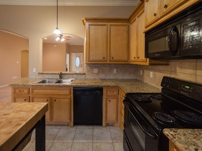 108 Moonspinner, Montgomery, TX, 77356