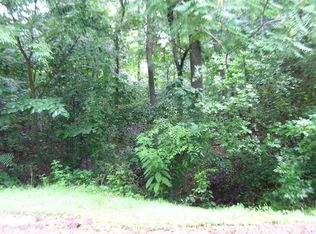 112-114 Creekside Dr, Florence, AL 35630