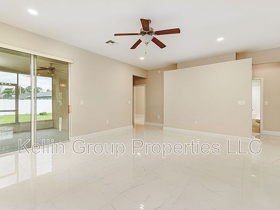 5th image of 2611 Highlands Creek Way