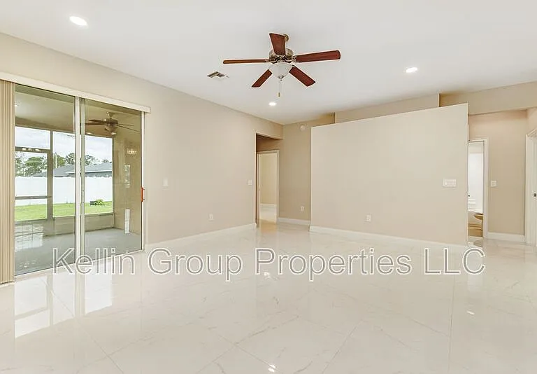 2611 Highlands Creek Way — Photo 5