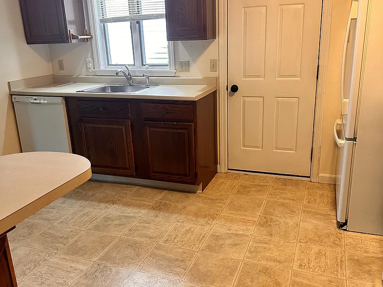 5 Settlers Ct #1 — Photo 7