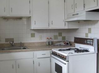 17 Marshall Ter APT 4, Lowell, MA 01854