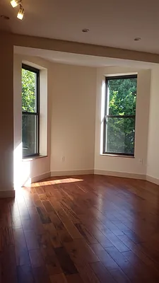 Rented by Elite NY Holdings | media 10