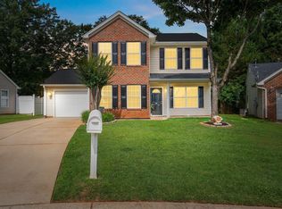 29 Seaside Ln, Greer, SC 29650