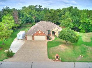 213 W Ponderosa Dr, Tuttle, OK 73089