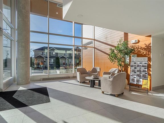 3rd image of 1102 Esquimalt Rd #410