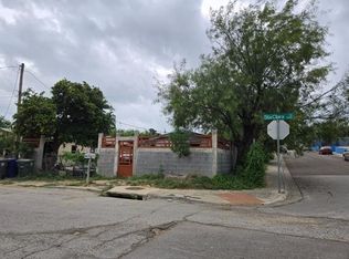 2401 Santa Clara St, Laredo, TX 78046
