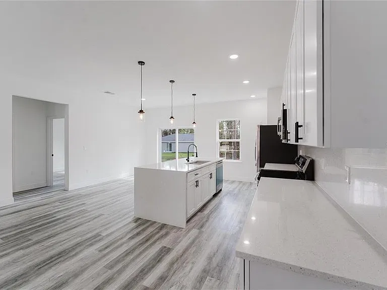 6732 SW 132nd St — Photo 9