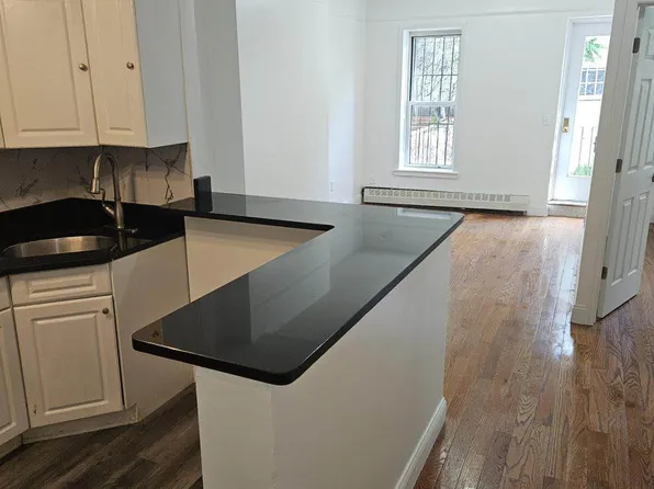 1352 Herkimer Street 1 image 2 of 14