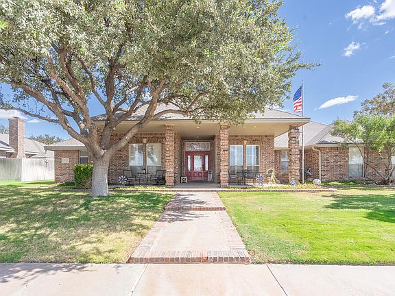 3rd image of 3012 Callaway Dr