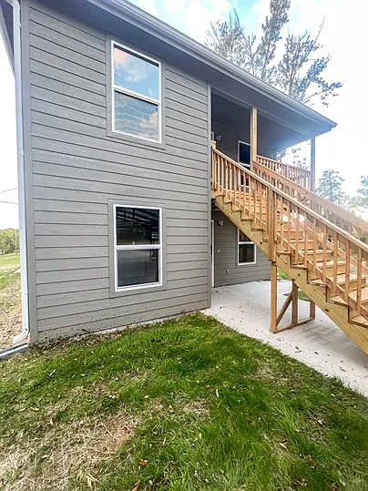 405 Jefferson St #A — Photo 3