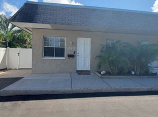 1043 Milwaukee Ave, Dunedin, FL 34698