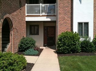 83 Black Oak Dr, Lancaster, PA 17602