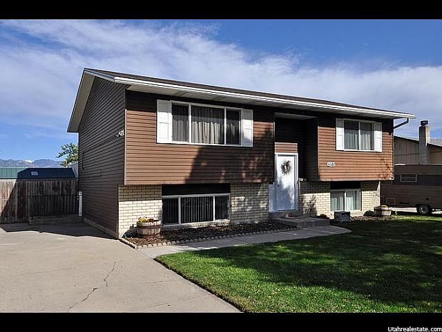 1st image of 6149 S Country Hills Dr