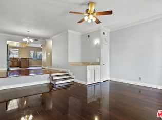 10234 Variel Ave UNIT 5, Chatsworth, CA 91311